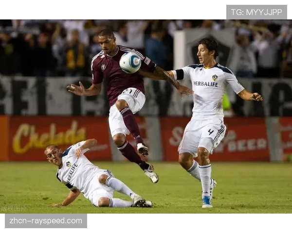 洪通吉开场闪击破门，圣保利客场先声夺人