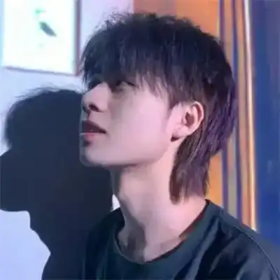 成霏柯